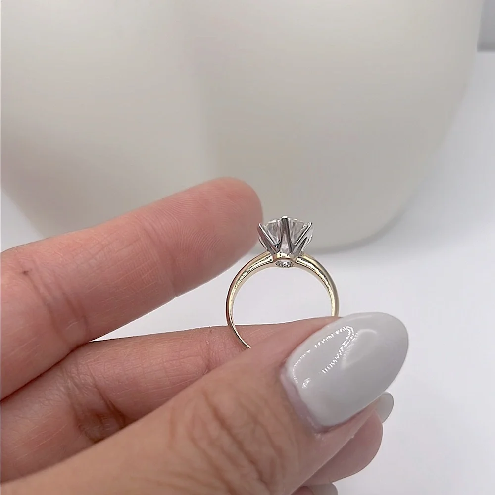 14kt white and yellow solid gold 3carat tw Solitaire Ring with Sleek Band